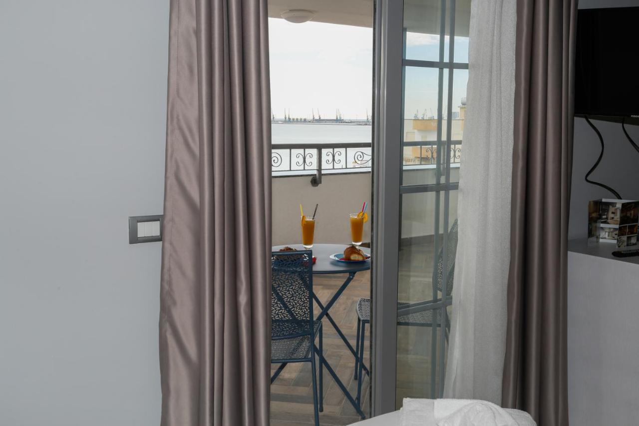 Lubjana Hotel Durrës Exterior foto
